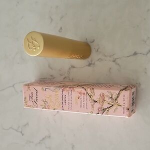 Too Faced lipstick